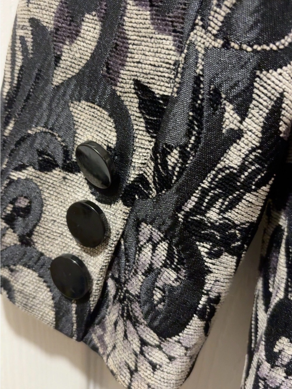 Cleo Tapestry Floral Jacket Size 14 Black Grey Statement Coat - Picture 3 of 7
